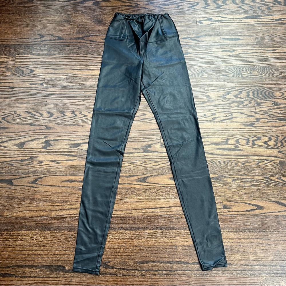 aritzia wilfred free black leather leggings